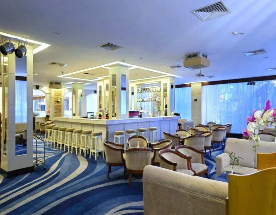 Zanith Lounge - Phnom Penh Hotel — 2